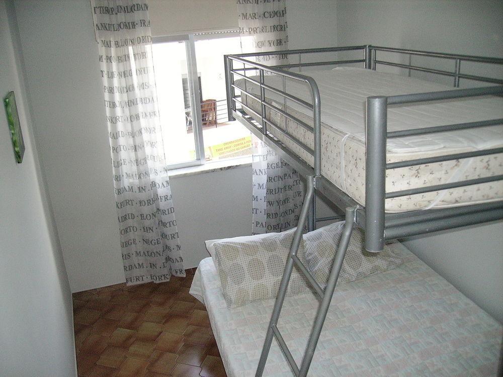 Hostel Sunny House Lagos Exterior foto